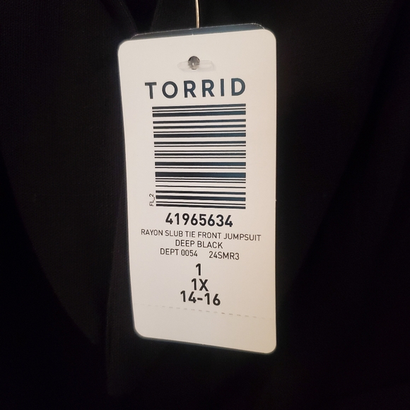 NWT Torrid Black Rayon Slub Tie Front Jumpsuit Size 1X 14-16 - Picture 7 of 7